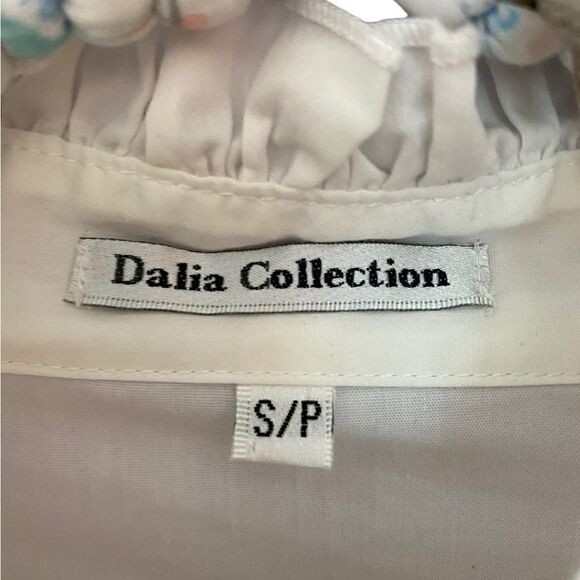 EUC Dalia Collection Long White Blouse with Ruffles - Picture 6 of 11